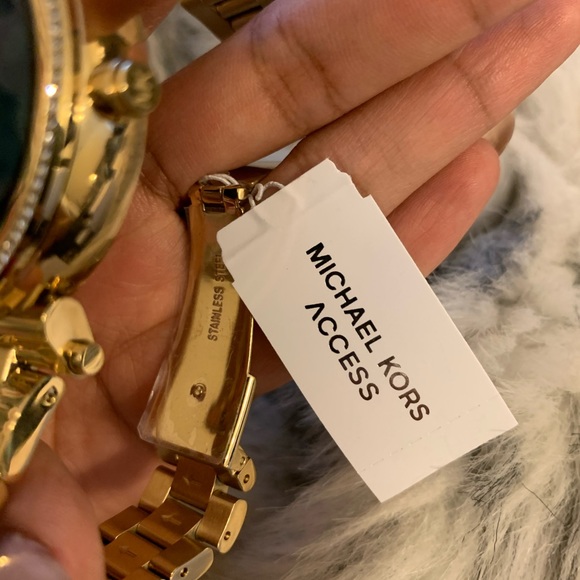 MK Access Sofie Gold Touchscreen Smart Watch 42mm - Picture 2 of 6